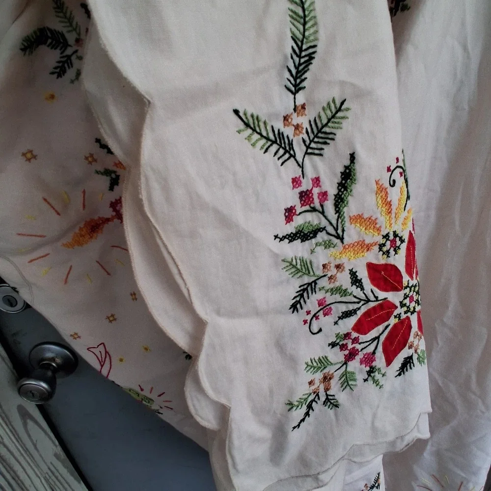Vintage Christmas Tablecloth Embroidered Poinsettia Candle Bell Scalloped 60x120
